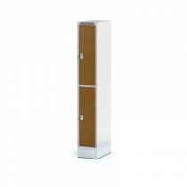 Šatní skříňka, 2 boxy 300 mm na soklu, laminované dveře třešeň, cylindrický zámek